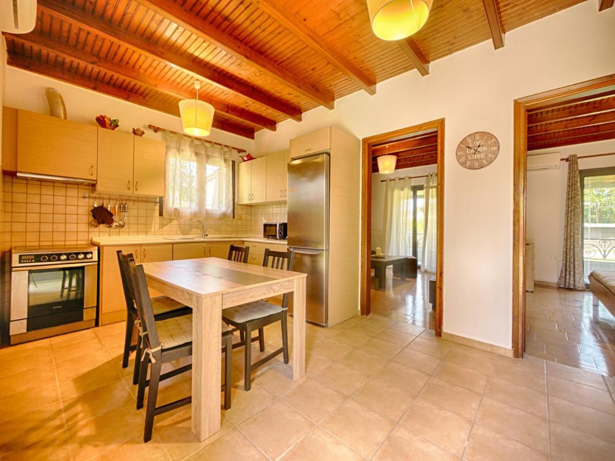 Cozy Family Friendly Apartment With Large Garden Close To Beaches - Dirella Κυνοπιάστες Εξωτερικό φωτογραφία