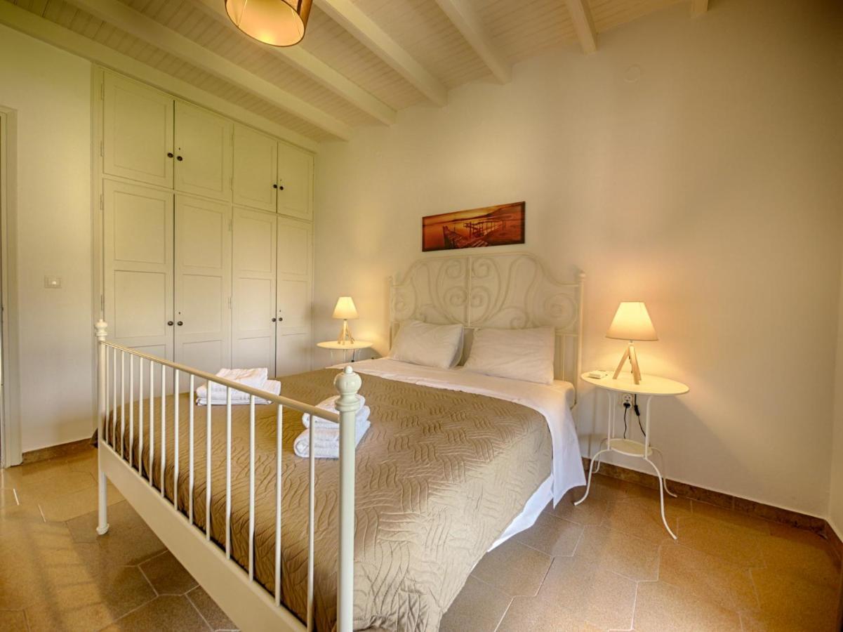 Cozy Family Friendly Apartment With Large Garden Close To Beaches - Dirella Κυνοπιάστες Εξωτερικό φωτογραφία