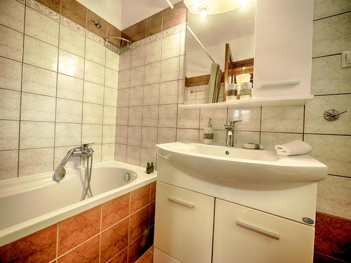 Cozy Family Friendly Apartment With Large Garden Close To Beaches - Dirella Κυνοπιάστες Εξωτερικό φωτογραφία