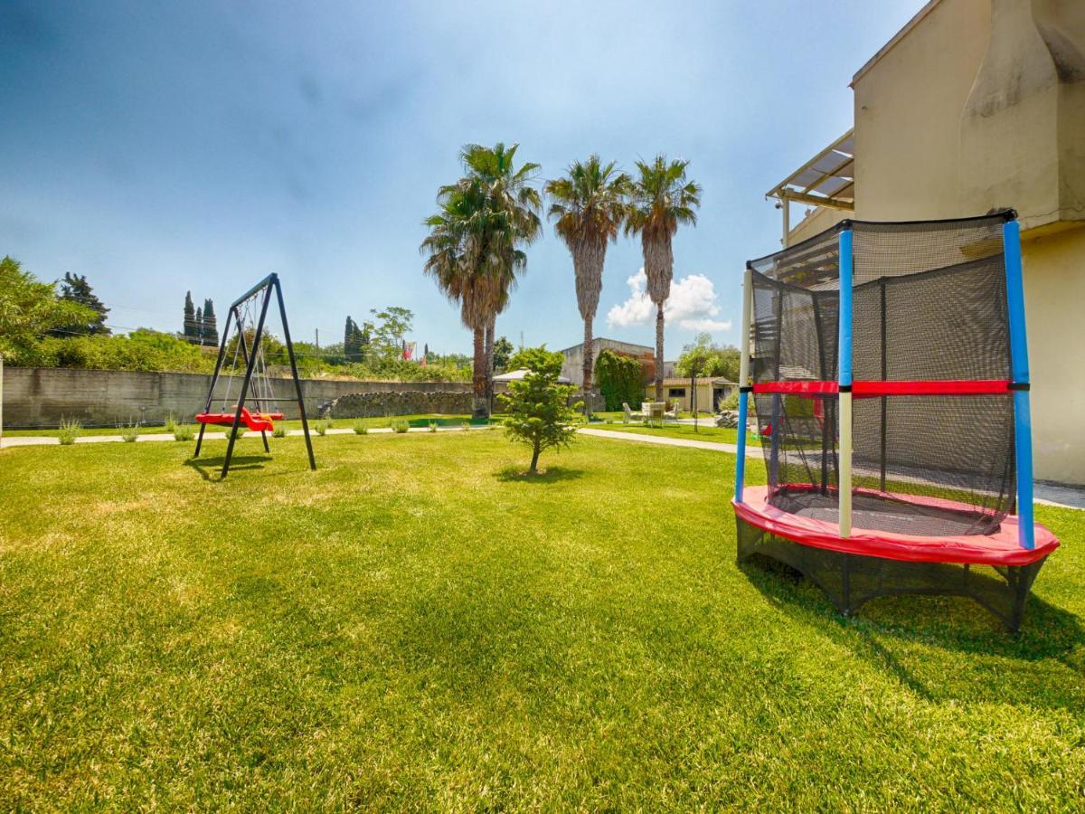 Cozy Family Friendly Apartment With Large Garden Close To Beaches - Dirella Κυνοπιάστες Εξωτερικό φωτογραφία