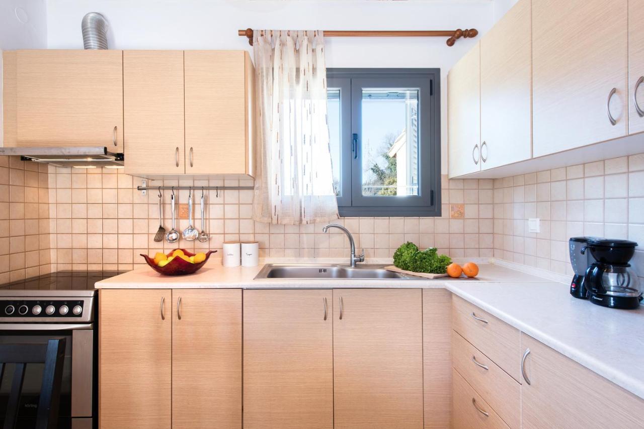 Cozy Family Friendly Apartment With Large Garden Close To Beaches - Dirella Κυνοπιάστες Εξωτερικό φωτογραφία